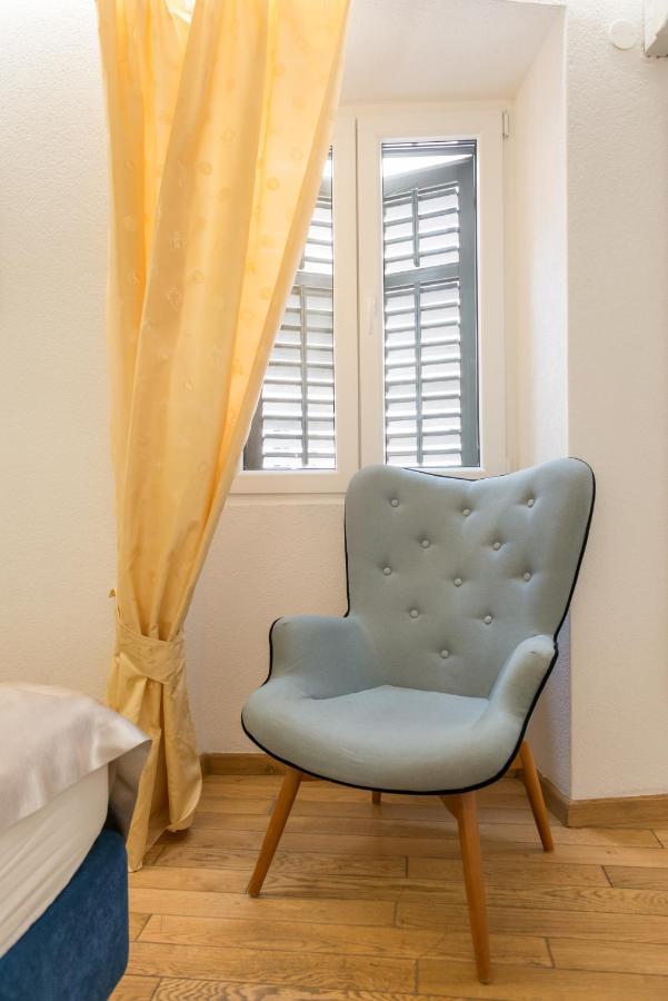 Guesthouse Imperator สปลิท ภายนอก รูปภาพ